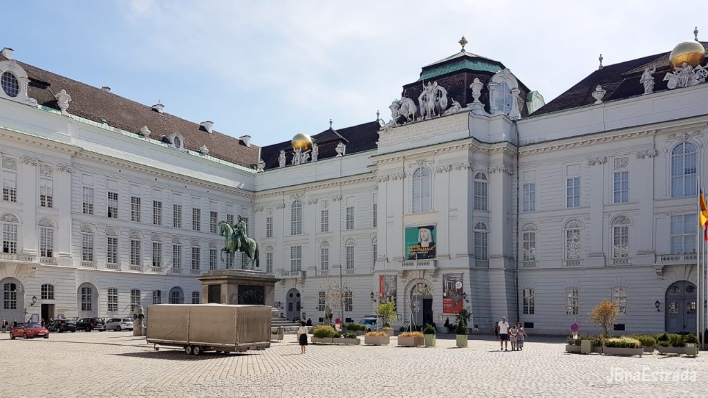 Austria - Viena - Hofburg - Josefsplatz