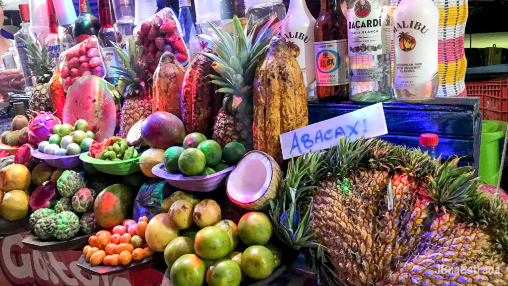Brasil - Bahia - Morro de Sao Paulo - Barraca de Bebidas