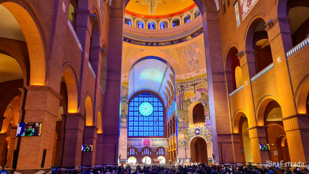 Brasil - São Paulo - Santuário Nossa Senhora Aparecida