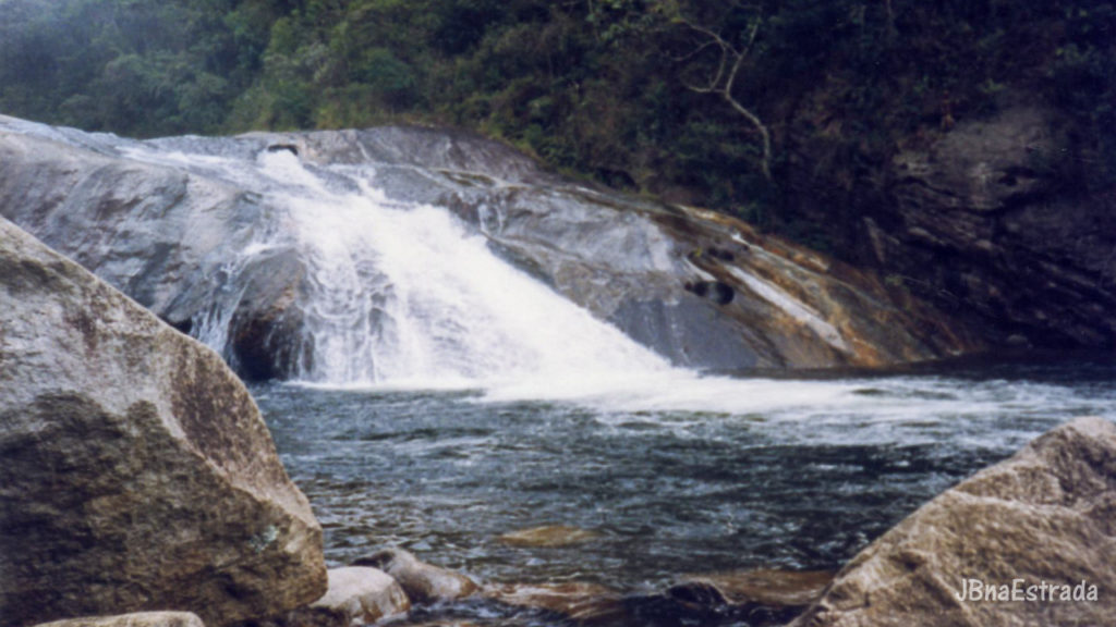 Brasil - Rio de Janeiro - Visconde de Maua - Vila da Maromba - Cachoeira do Escorrega