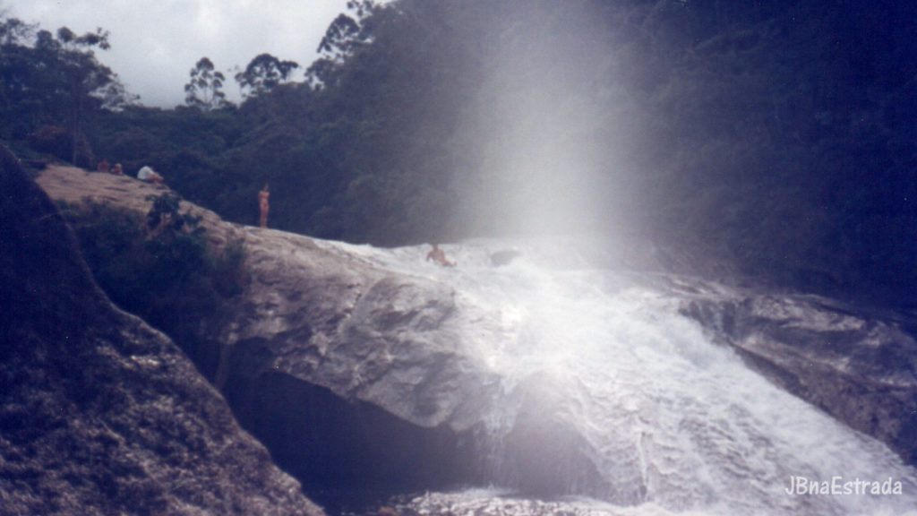 Brasil - Rio de Janeiro - Visconde de Maua - Vila da Maromba - Cachoeira do Escorrega