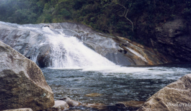 Brasil - Rio de Janeiro - Visconde de Maua - Vila da Maromba - Cachoeira do Escorrega