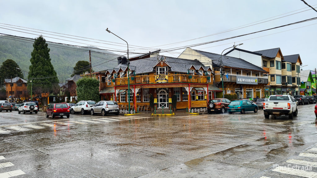 Argentina - San Martin de los Andes - Avenida San Martin