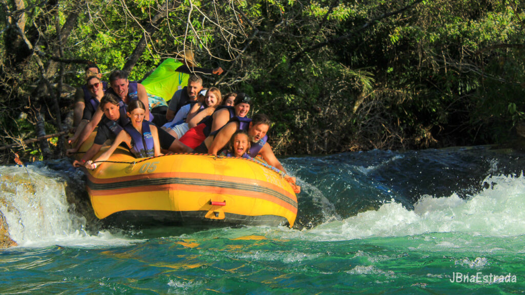 Brasil - Mato Grosso do Sul - Bonito - Eco Park Porto da Ilha - Passeio de Bote no Rio Formoso