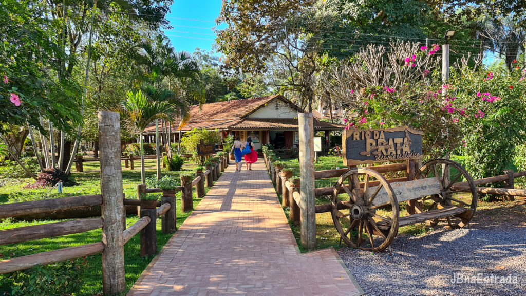 Brasil - Mato Grosso do Sul - Jardim - Recanto Ecologico Rio da Prata