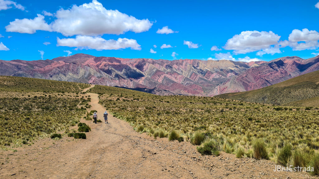 Argentina - Jujuy - Serranias del Hornocal - Cerro de los Catorce Colores