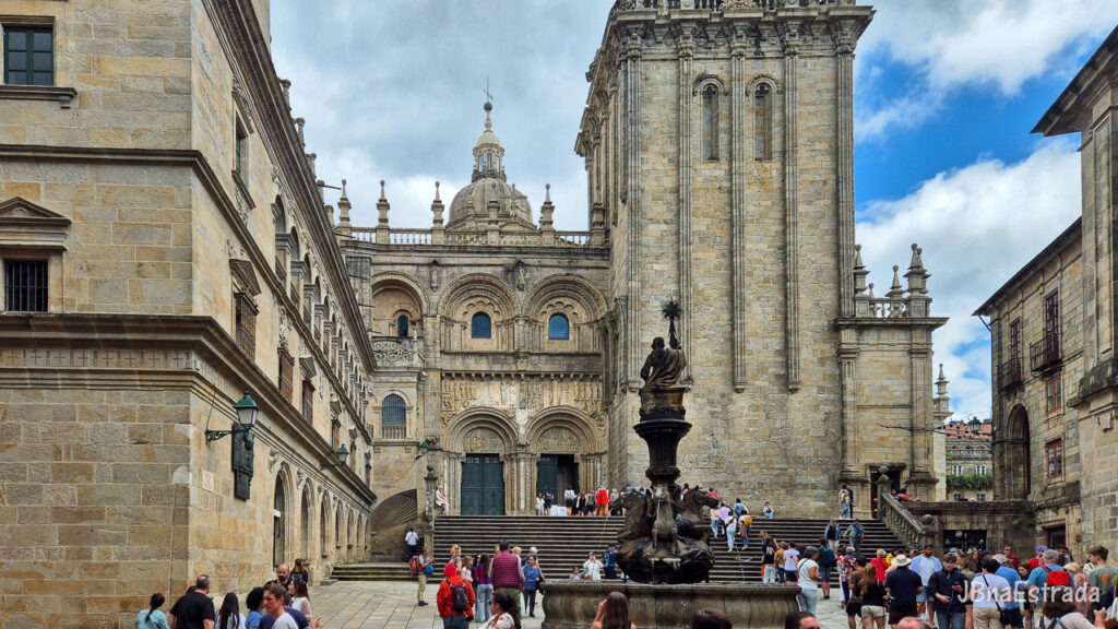 Espanha - Santiago de Compostela - Catedral de Santiago de Compostela - Fachada Plaza de Platerias