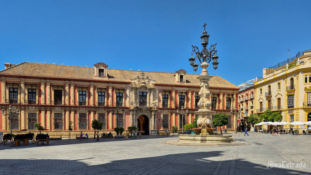 Espanha - Sevilha - Plaza Virgen de los Reyes - Fuente de la Farola