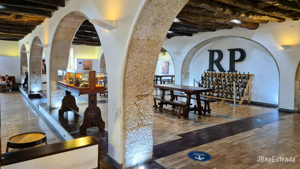 Portugal - Vila Nova de Gaia - Cave Ramos Pinto