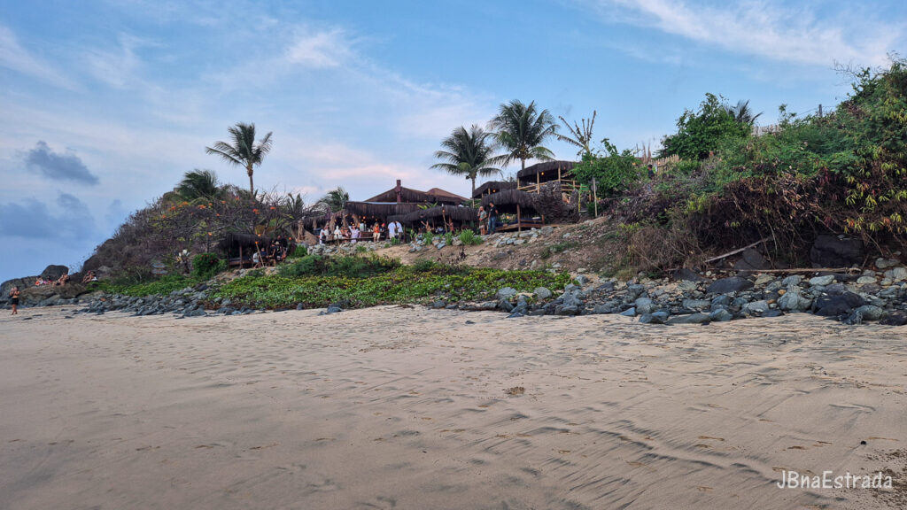 Brasil - Pernambuco - Fernando de Noronha - Bar do Meio