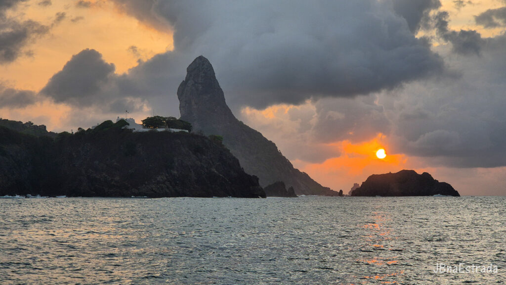 Brasil - Pernambuco - Fernando de Noronha - Entardecer Vip