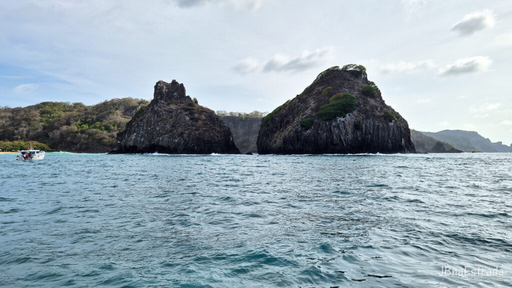 Brasil - Pernambuco - Fernando de Noronha - Entardecer Vip - Morro Dois Irmaos