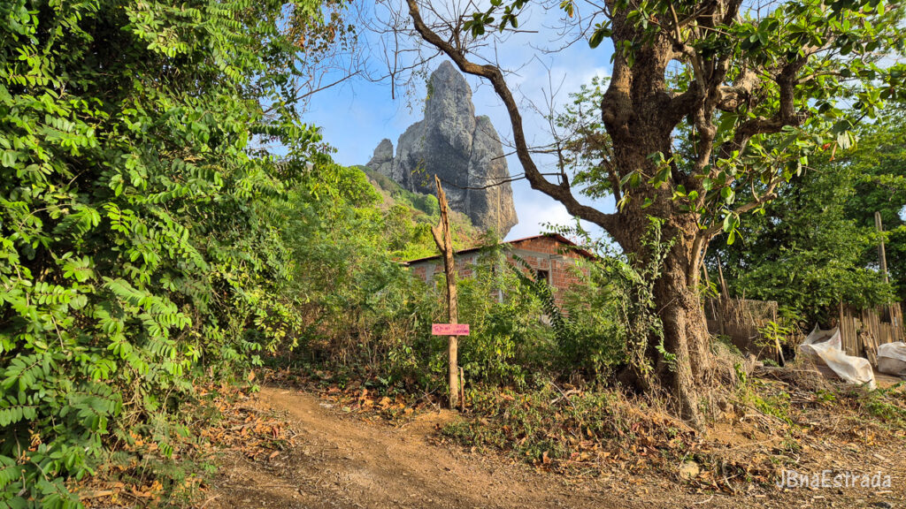 Brasil - Pernambuco - Fernando de Noronha - Trilha do Piquinho