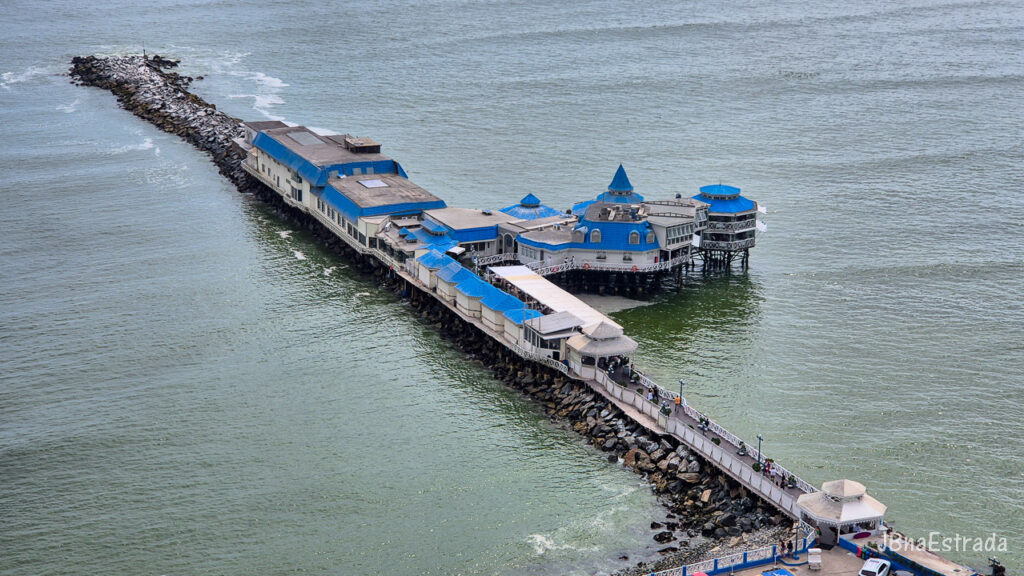 Peru - Lima - Restaurante La Rosa Nautica