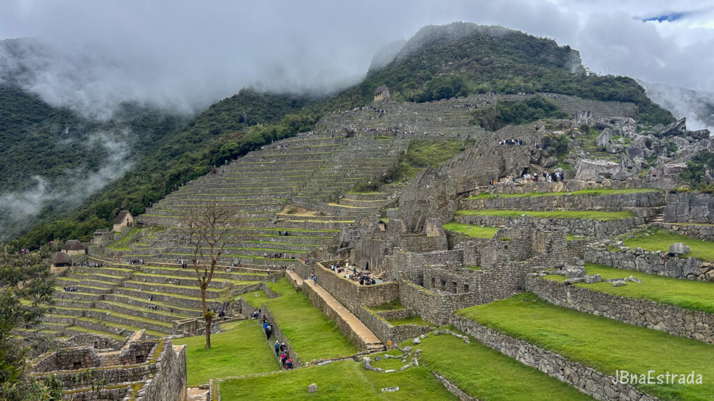 Peru - Santuario Historico de Machu Picchu (Aguas Calientes)