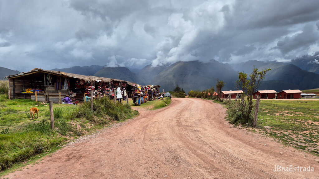 Peru - Vale Sagrado dos Incas - Zona Arqueologica de Moray - Feira de Artesanias (Chinchero-Moray-Maras)