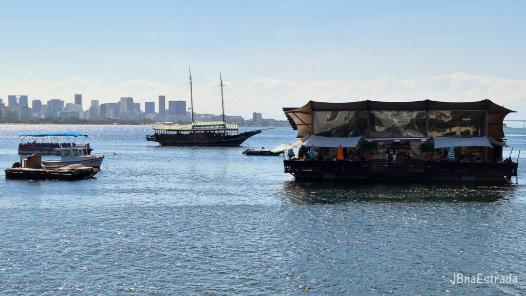 Brasil - Rio de Janeiro - Urca - Flutuante Rio
