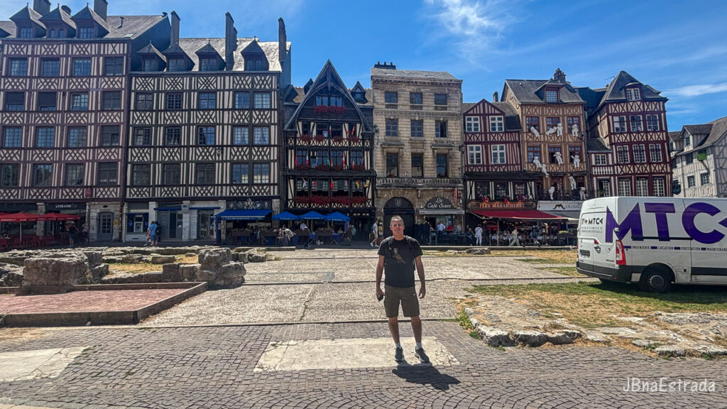 França - Rouen - Place du Vieux Marché