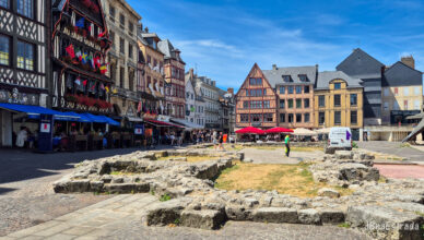França - Rouen - Place du Vieux Marché