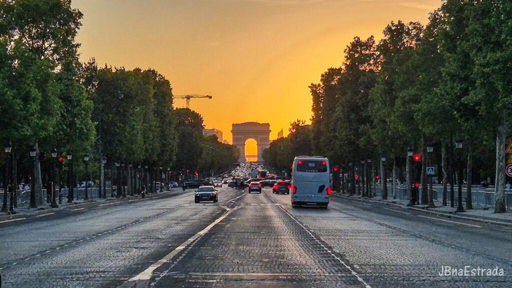 França - Paris - Champs-Élysées