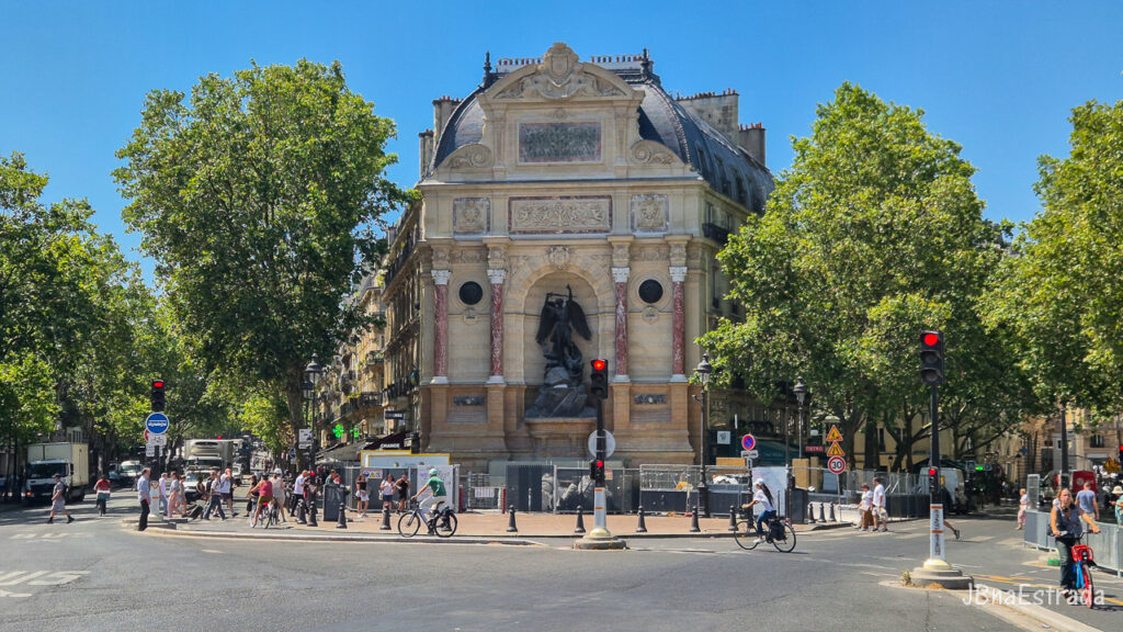 França - Paris - Fontaine Saint-Michel