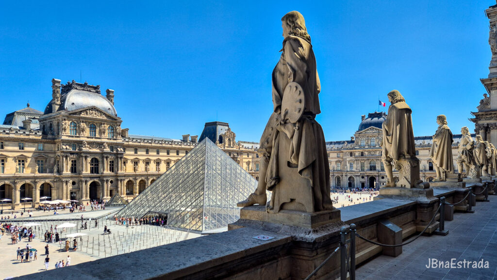 França - Paris - Museu do Louvre - Vista Cafeteria