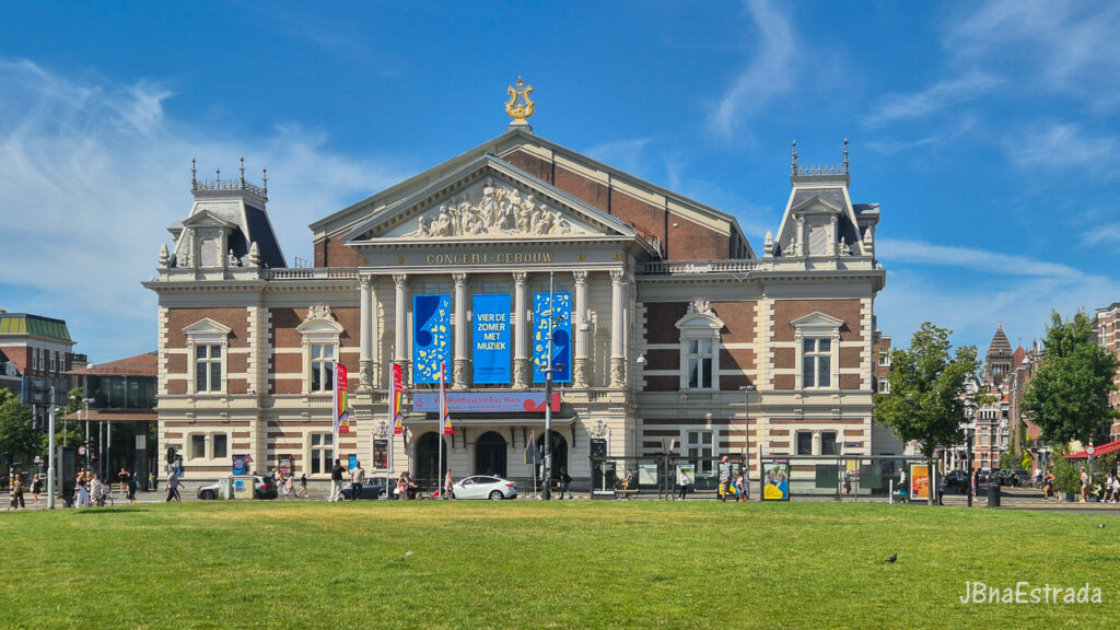Holanda - Amsterdam - Praça dos Museus - Concertgebouw