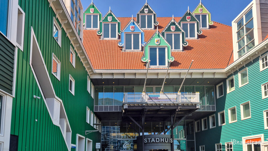 Holanda - Zaandam - Stadhuisplein