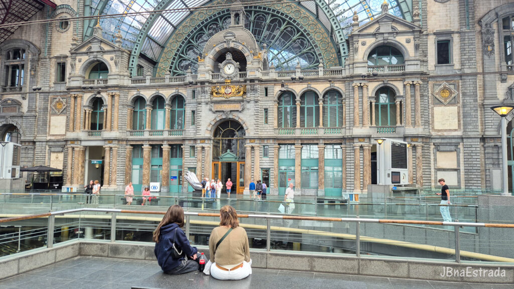 Bélgica - Antuérpia - Estação Antwerpen-Centraal