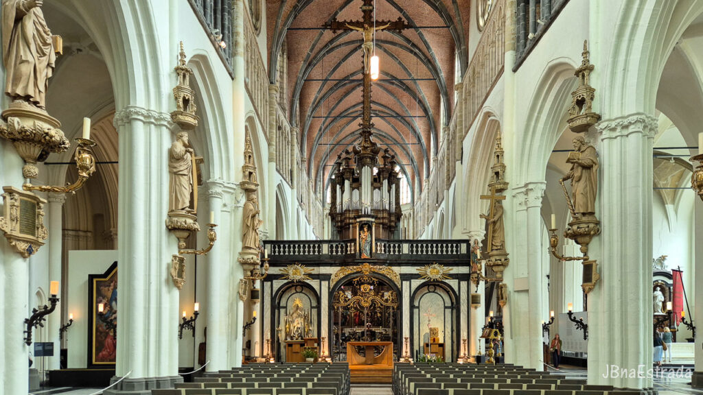Bélgica - Bruges - Igreja de Nossa Senhora