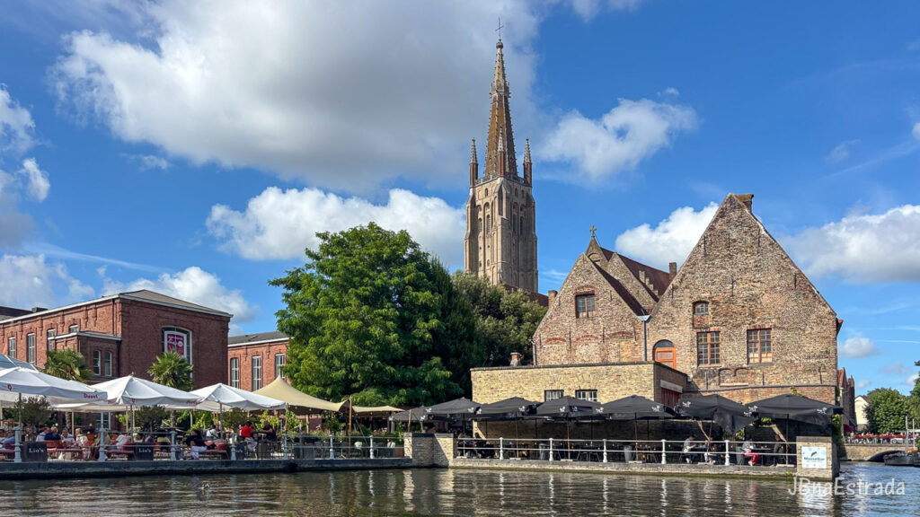 Bélgica - Bruges - Passeio de Barco pelos Canais