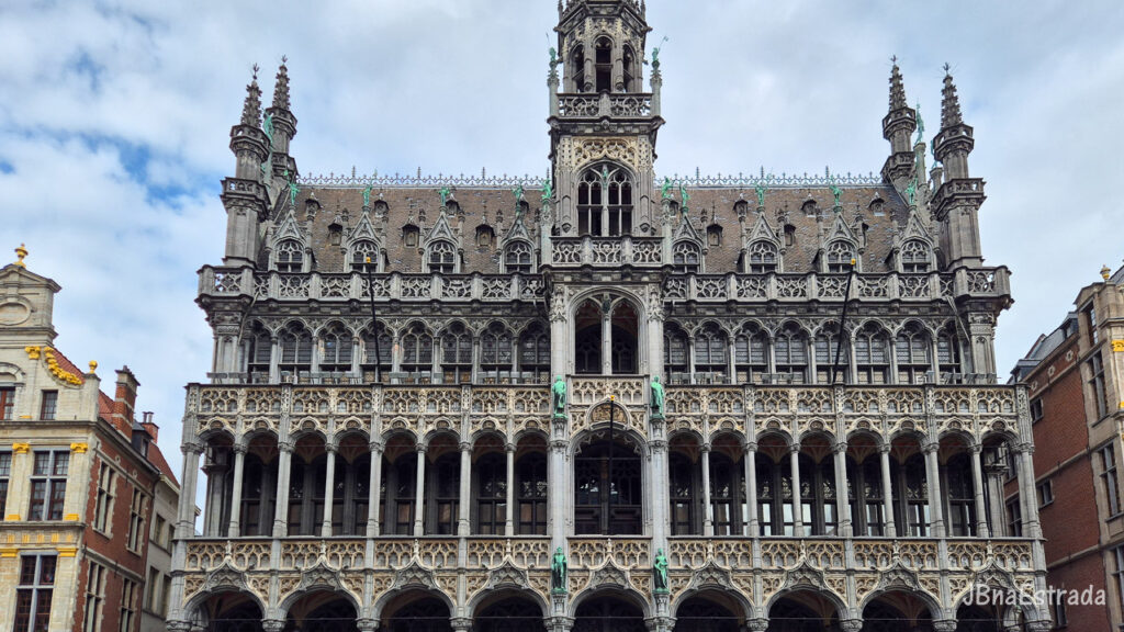Bélgica - Bruxelas - Grand Place - Maison du Roi (Museu da Cidade)