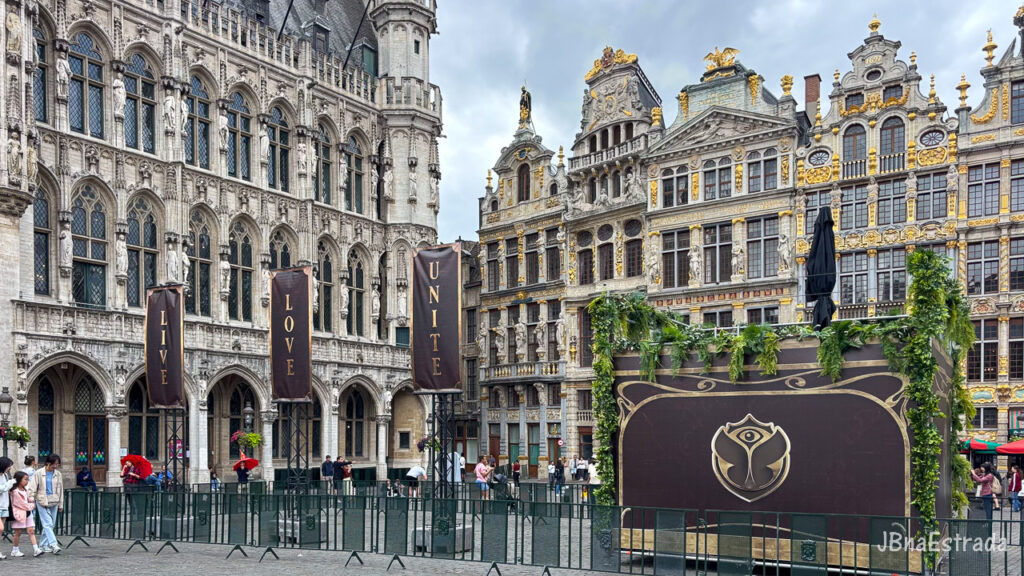 Bélgica - Bruxelas - Grand Place - Palco Tomorrowland