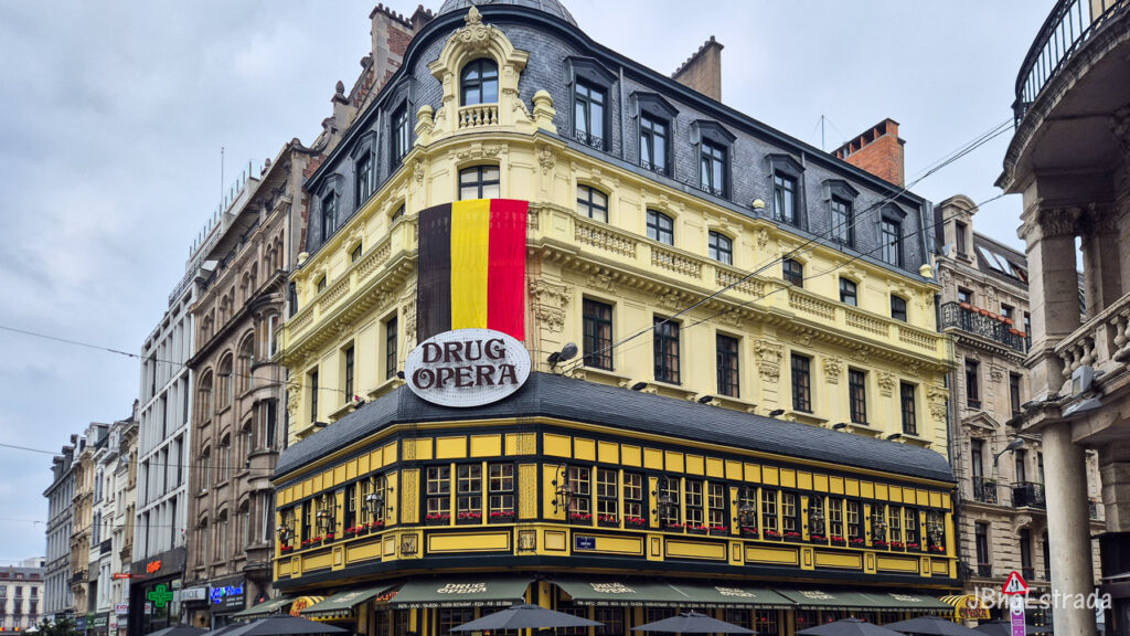Bélgica - Bruxelas - Restaurante Drug Opera